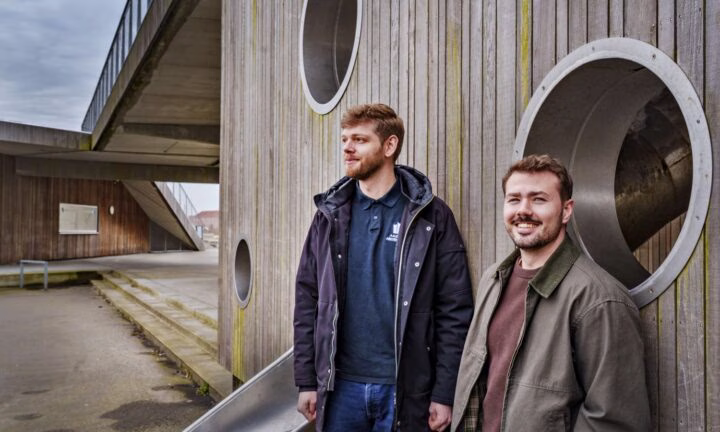 Kasper Poulsen ses sammen med sin mentor, han har haft gennem sin studietid. For Kasper er netværk en vigtig del af arbejdslivet